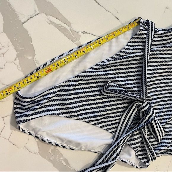 NWT NAUTICAL ROPE TIE HIGH WAIST SWIMSUIT Women’s 14 white & navy sexy - Picture 9 of 10
